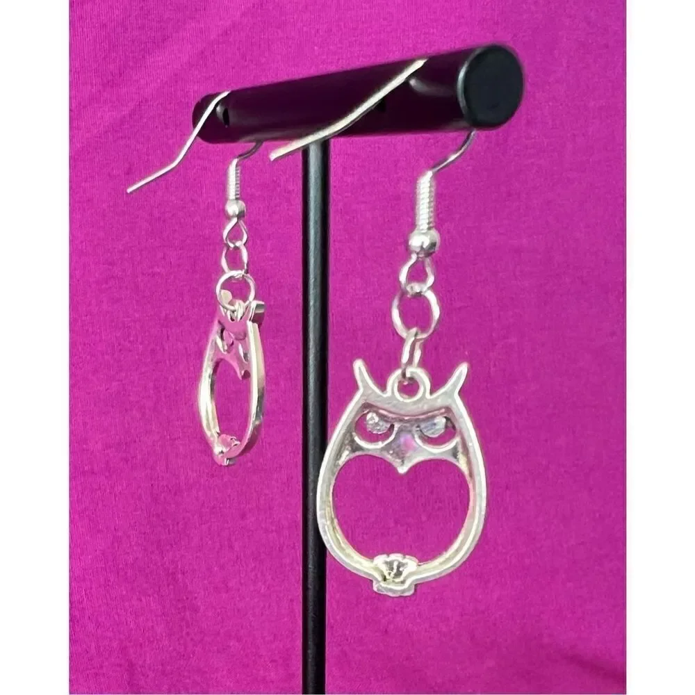 Handmade Silver Dangly Circular Owl Earrings